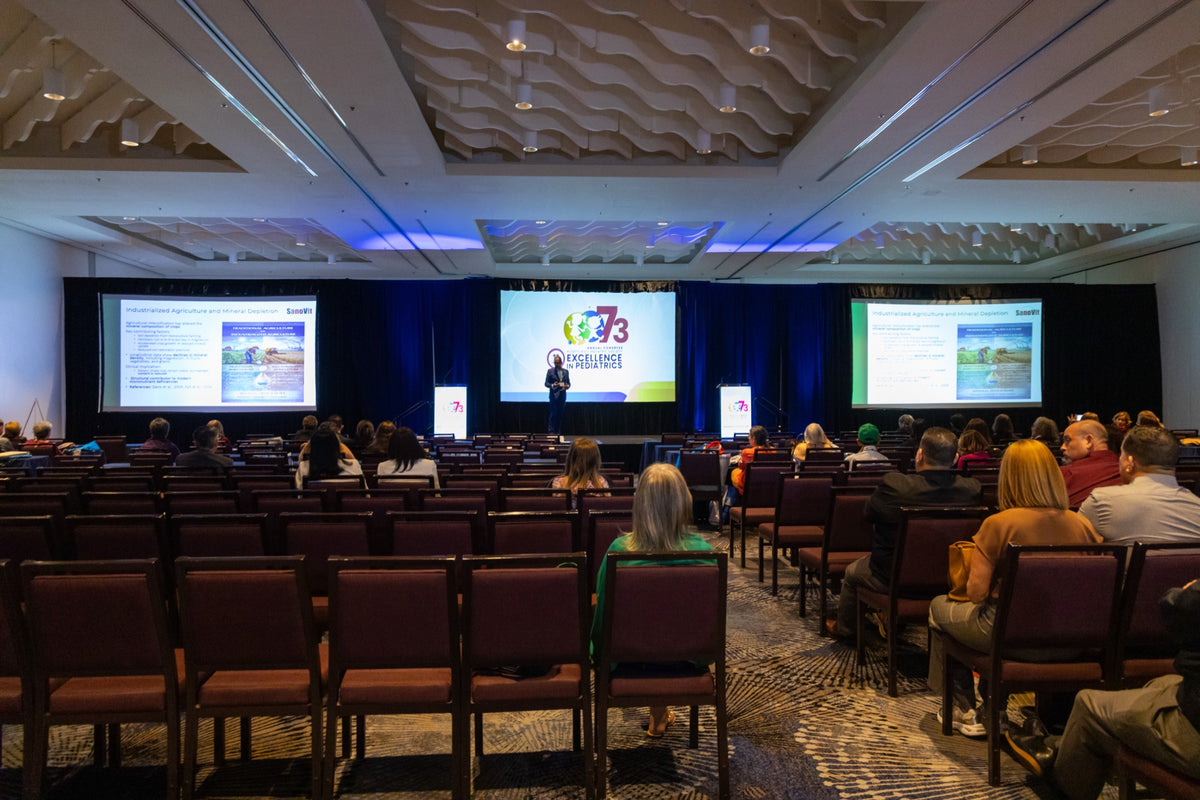 Presentación de SanoVit en el Congreso Anual de Pediatría
